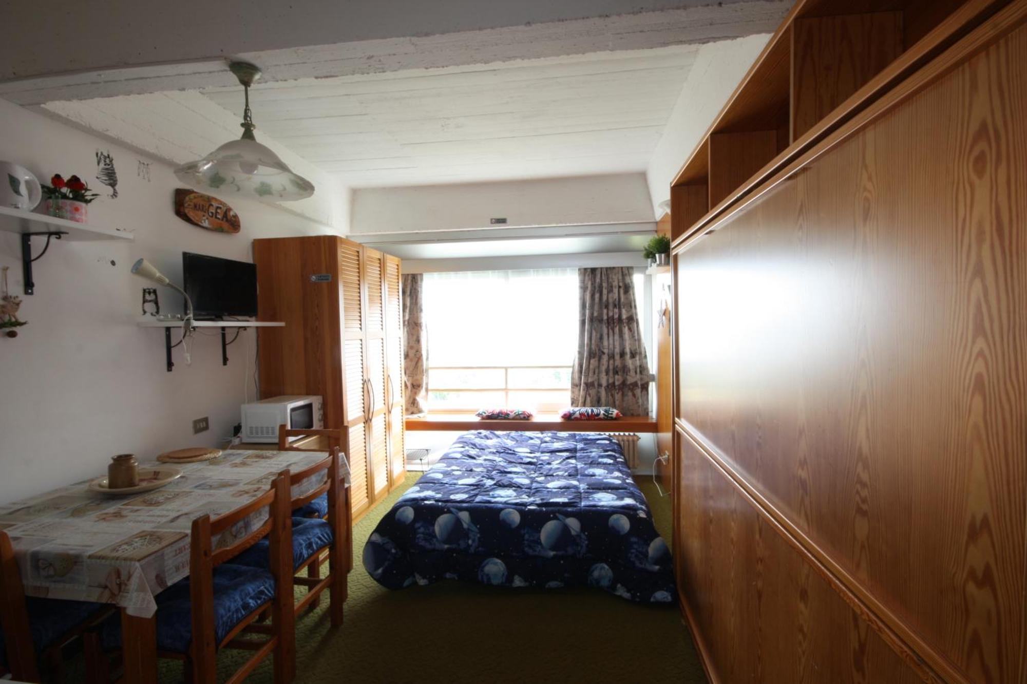 Marilleva 1400 Appartamenti Montana Zimmer foto